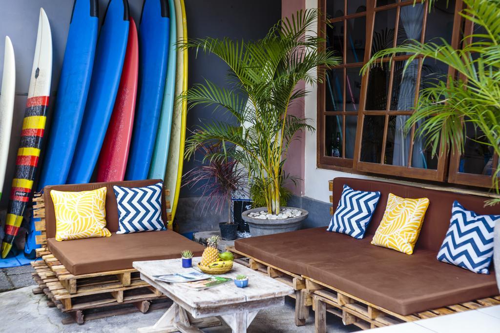Hotel Surfers House Kuta Lombok Exteriér fotografie