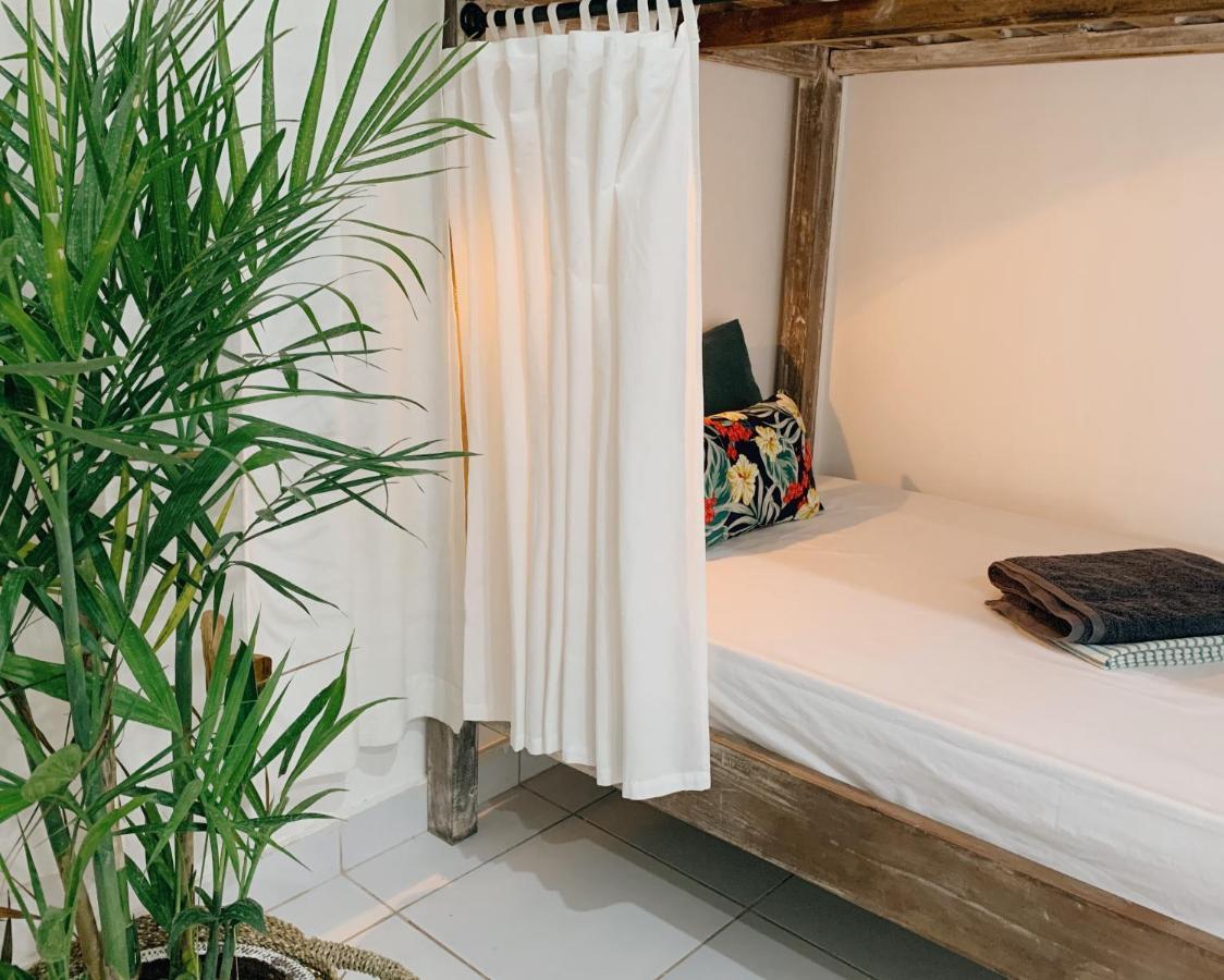 Hotel Surfers House Kuta Lombok Exteriér fotografie